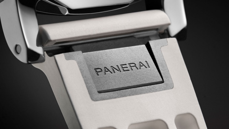 panerai luminor due rubber straps