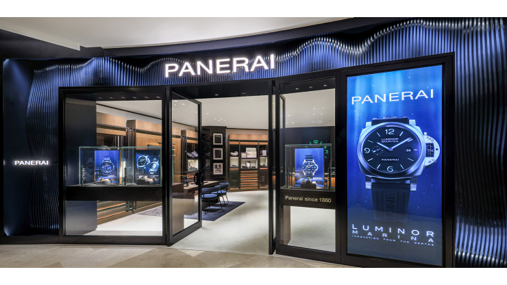 Panerai presenta un nuevo concepto de boutique en ION Orchard en presencia del coreano Ok Taec-yeon, amigo de la marca
