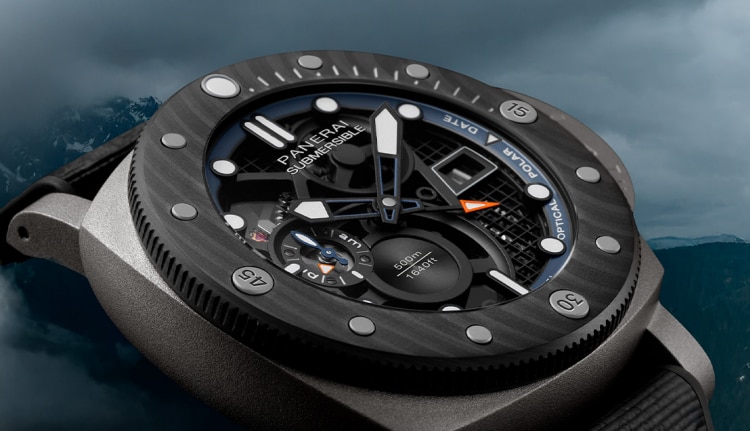 panerai_with_the_submersible_GMT_watch