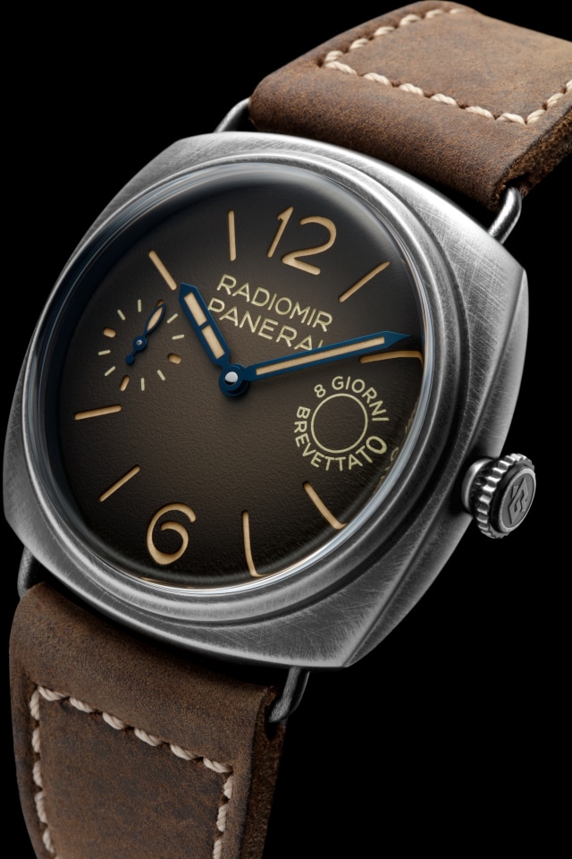 PANERAI Radiomir 8 Giorni PAM01347 Detail 