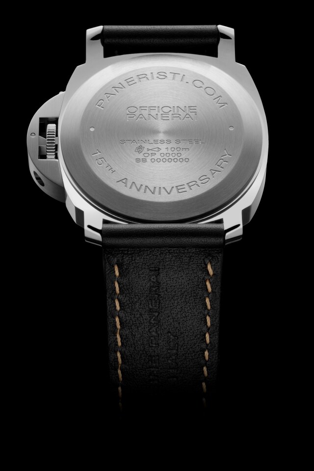 PANERAI Luminor Base Logo Acciaio PAM00634 Detail 