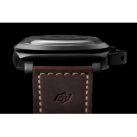 PANERAI Luminor 1950 3 Days Titanio DLC PAM00617 Detail 2