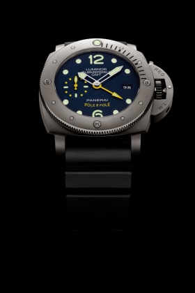 PANERAI Luminor Submersible 1950 3 Days GMT Automatic Titanio PAM00719 Detail 