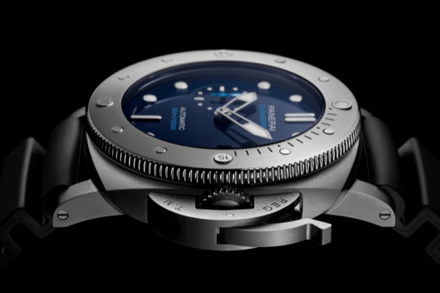 PANERAI Submersible PAM02692 Front 7