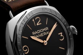 PANERAI Radiomir 3 Days Acciaio PAM00685 Detail 
