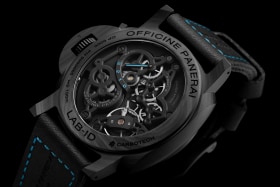 PANERAI Luminor Lab-Id Carbotech™ PAM00700 Front 4
