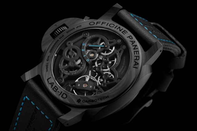 PANERAI Luminor Lab-Id Carbotech™ PAM00700 Front 4