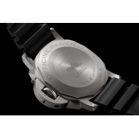 PANERAI Submersible Titanio PAM02305 Detail 3
