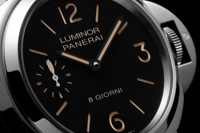PANERAI Luminor 8 Giorni PAM00915 Detail 