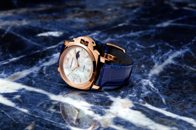 PANERAI Luminor Due Luna PAM01181 Detail 