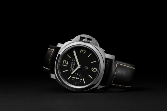 PANERAI Luminor Logo PAM01084 Front 4