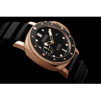PANERAI Submersible Goldtech™ PAM02164 Detail 2