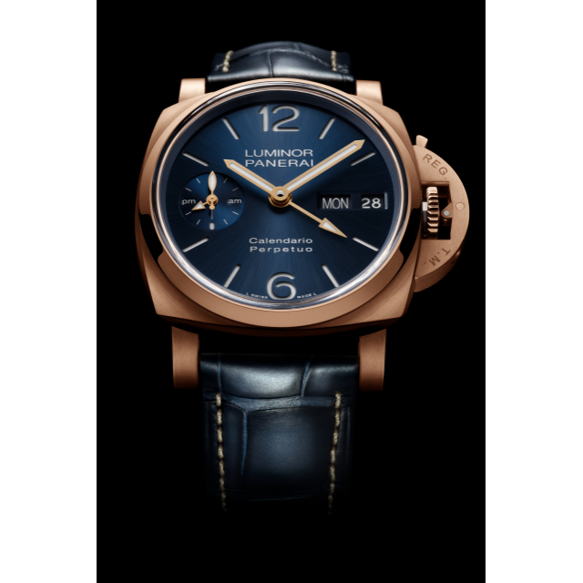 PANERAI Luminor Perpetual Calendar GMT Goldtech™  PAM00742 Detail 2