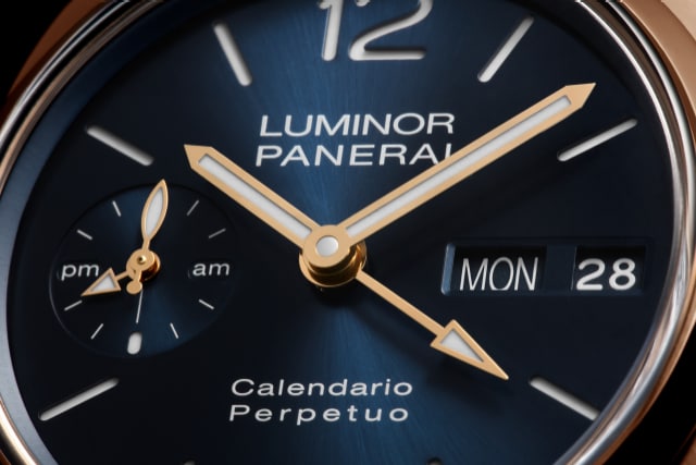 PANERAI Luminor Perpetual Calendar PAM00742 Detail 