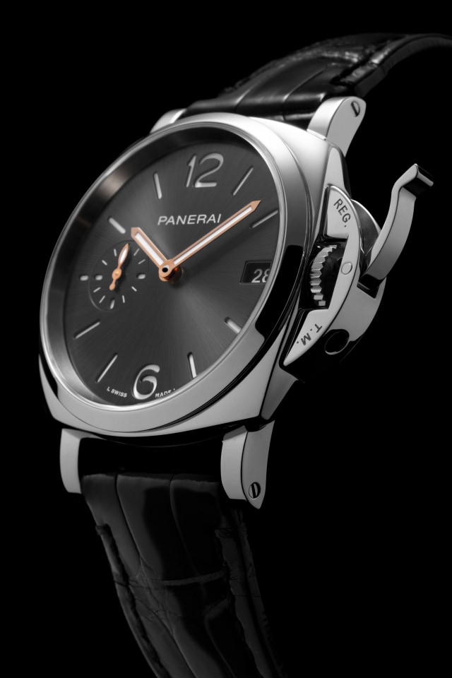 PANERAI Luminor Due PAM01552 Detail 