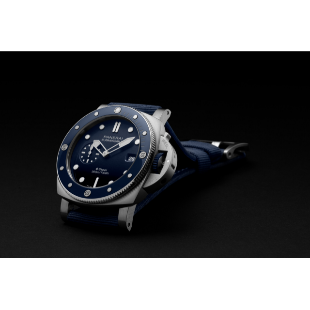 PANERAI Submersible QuarantaQuattro Blu Profondo PAM01289