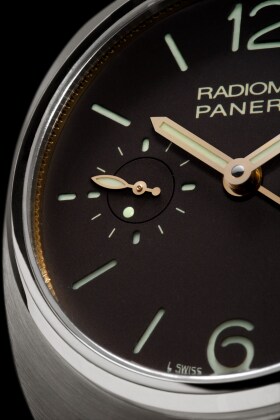 PANERAI Radiomir Tourbillon GMT Titanio PAM00315 Detail 