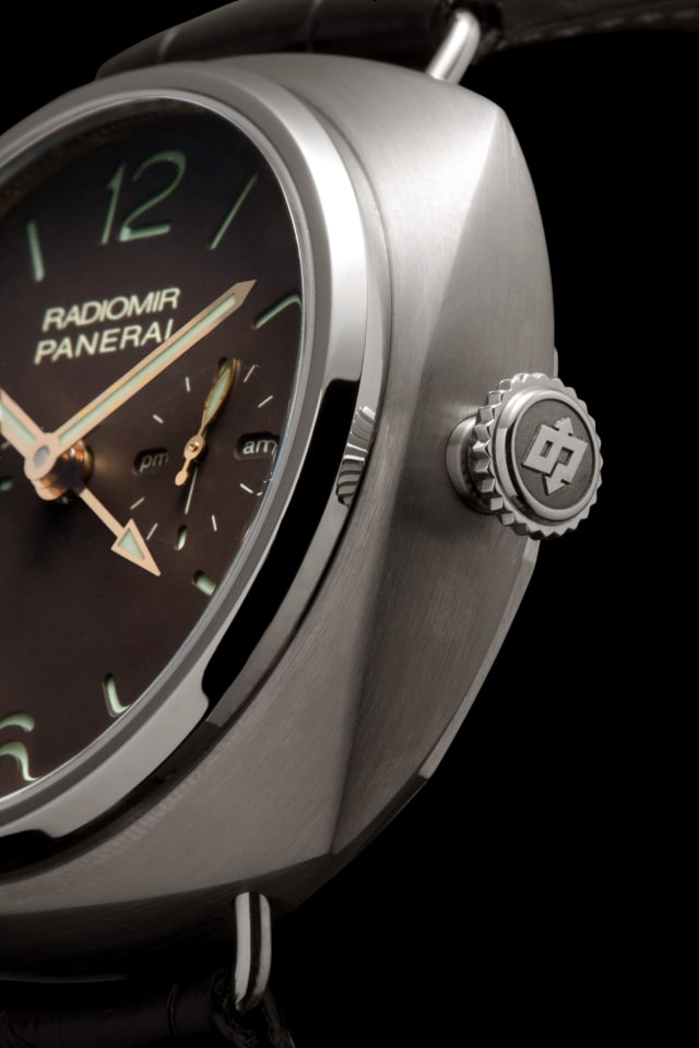 PANERAI Radiomir Tourbillon GMT Titanio PAM00315 Detail 