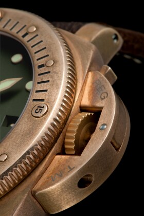 PANERAI Luminor Submersible 1950 3 Days Automatic Bronzo PAM00382 Detail 