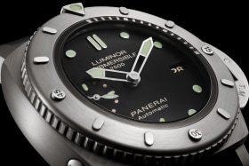 PANERAI Luminor Submersible 1950 2500m 3 Days Automatic Titanio PAM00364 Detail 