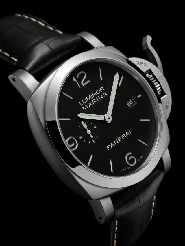 PANERAI Luminor Marina PAM03312 Front 5
