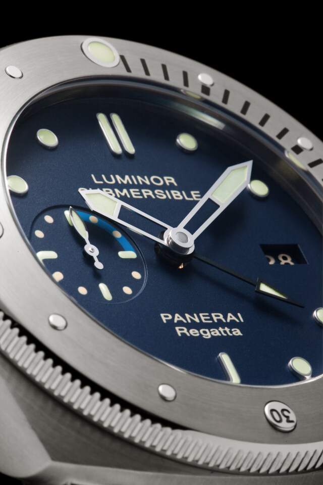 PANERAI Luminor Submersible 1950 Regatta 3 Days GTM Automatic Titanio PAM00371 Detail 