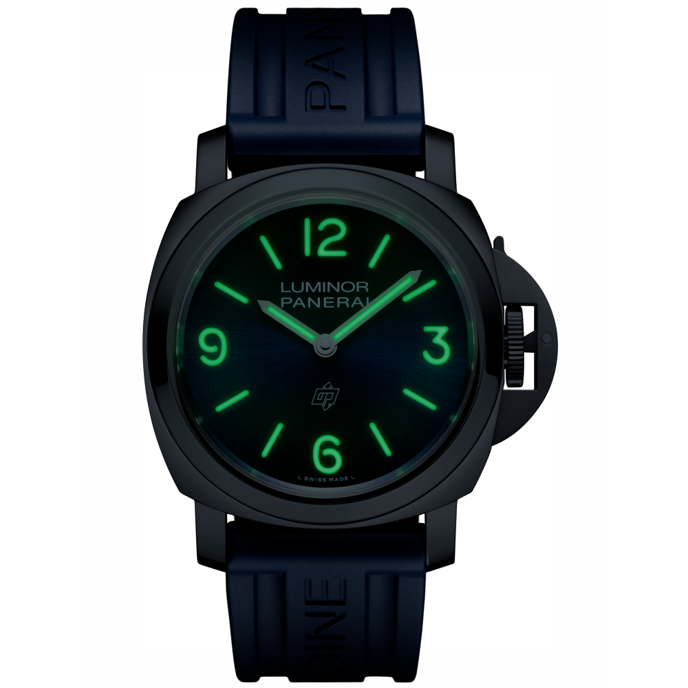 PANERAI Luminor Base Logo PAM01623 night view