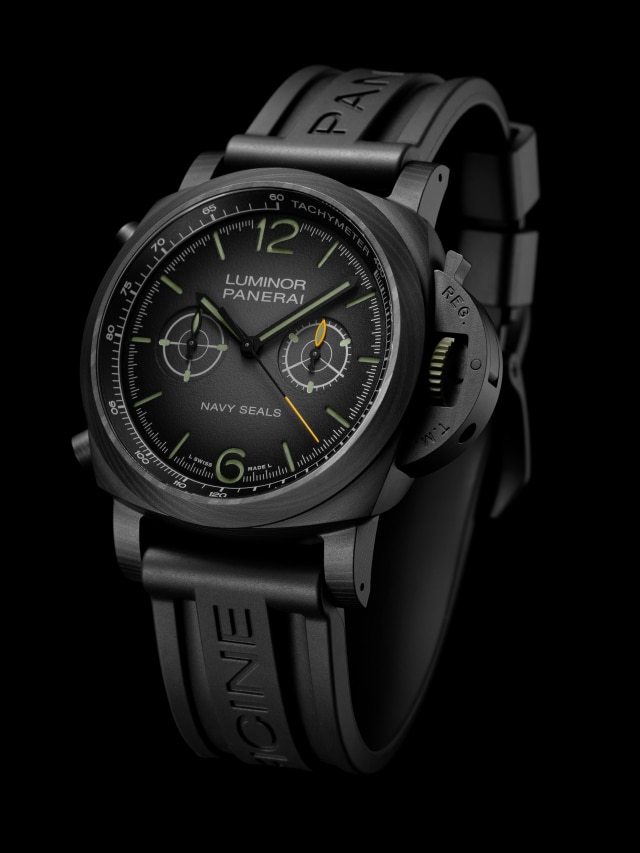 PANERAI Luminor Chrono Carbotech™ Navy SEALs PAM01419 Detail 
