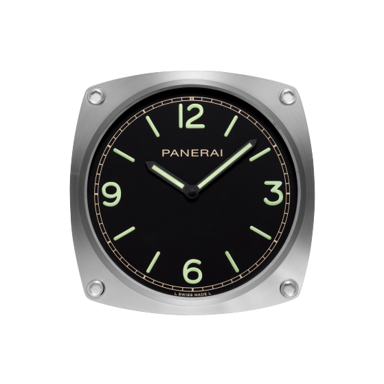 https://www.panerai.com/content/dam/rcq/pan/62/48/97/624897.png.transform.global_square_image_559.png