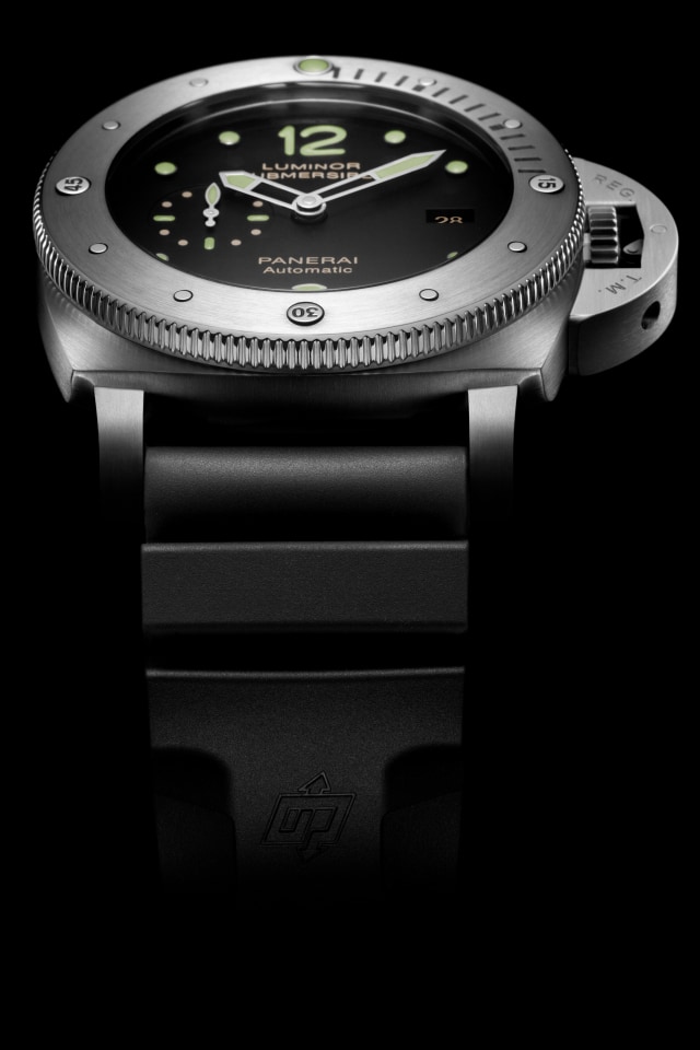 PANERAI Luminor Submersible 1950 3 Days Automatic Titanio PAM00571 Front 8