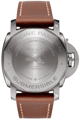 PANERAI Luminor Submersible 1950 Left-Handed 3 Days Automatic Titanio PAM00569 Detail 