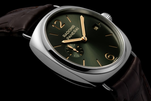 PANERAI Radiomir Quaranta PAM01573 Detail 