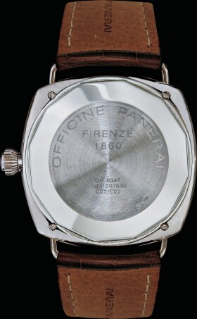 PANERAI Radiomir Tourbillon  Detail 