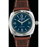 PANERAI Radiomir Independent  Front view