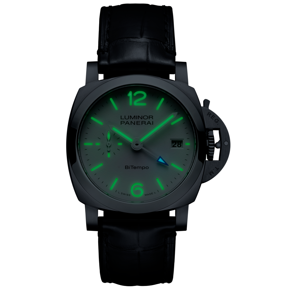 PANERAI Luminor GMT PAM01367 night view