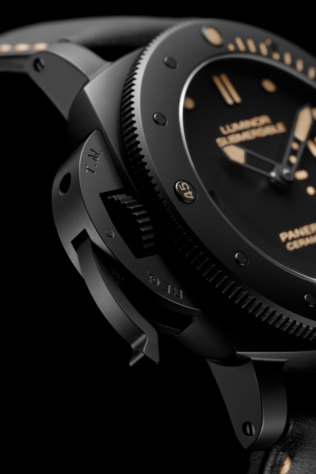 PANERAI Luminor Submersible 1950 Left-Handed 3 Days Automatic Ceramica PAM00607 Front 4