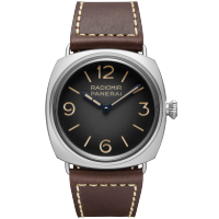 PANERAI Radiomir Tre Giorni PAM01334 Front view
