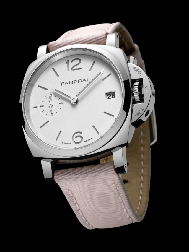 PANERAI Luminor Due PAM01425 Detail 