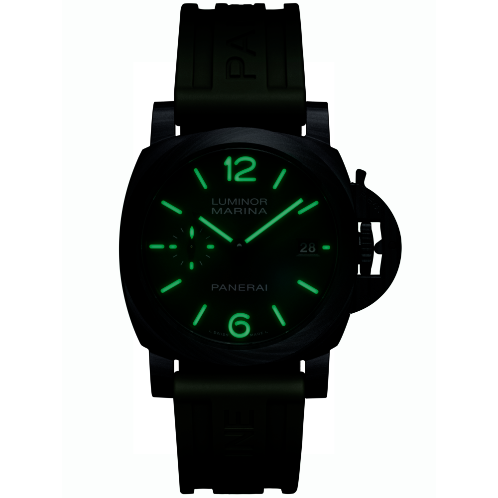 PANERAI Luminor Marina PAM01526 night view