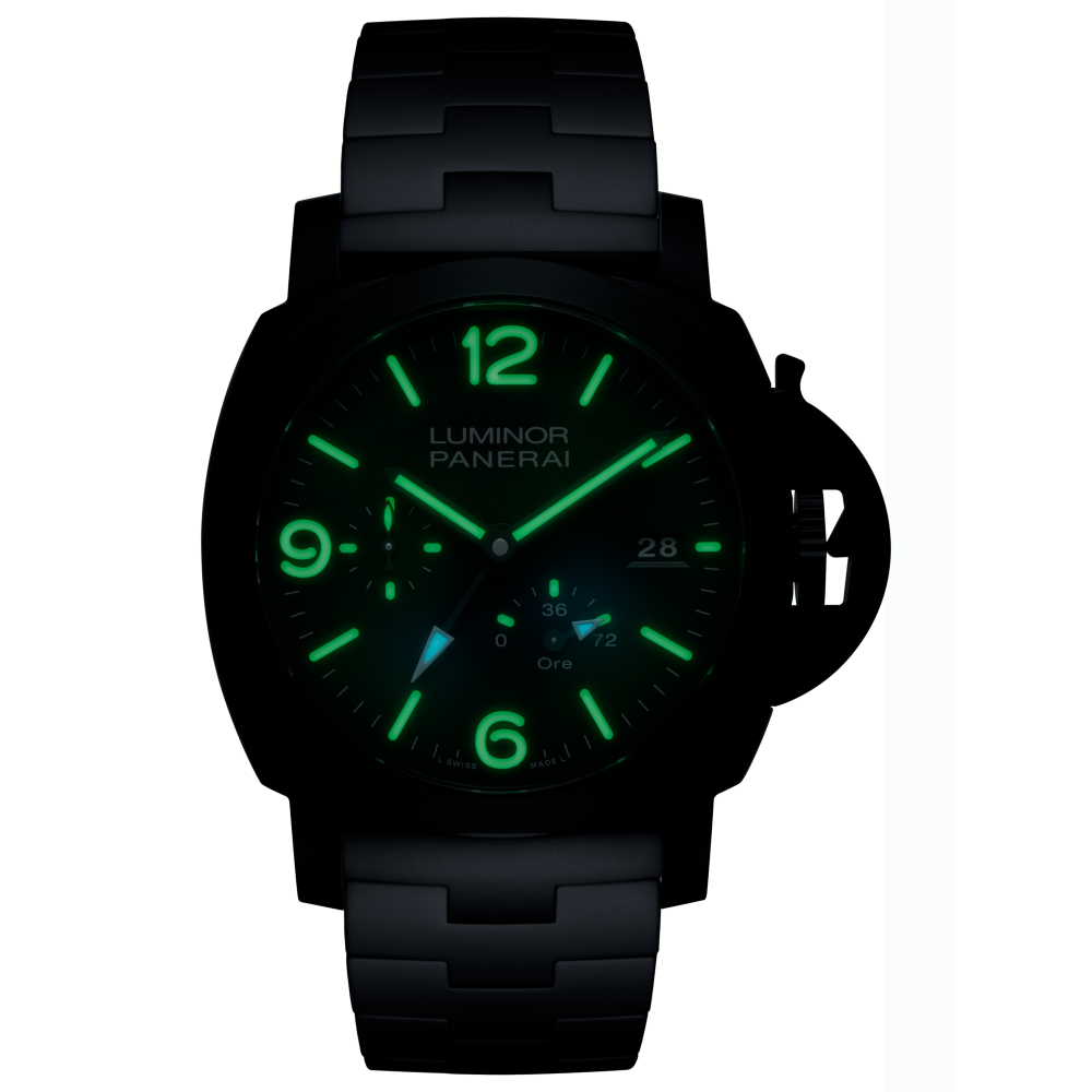 PANERAI Luminor GMT Power Reserve Ceramica PAM01674 night view