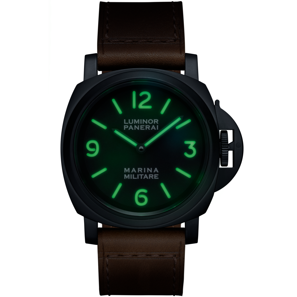 PANERAI Luminor Marina Militare PAM05218 night view