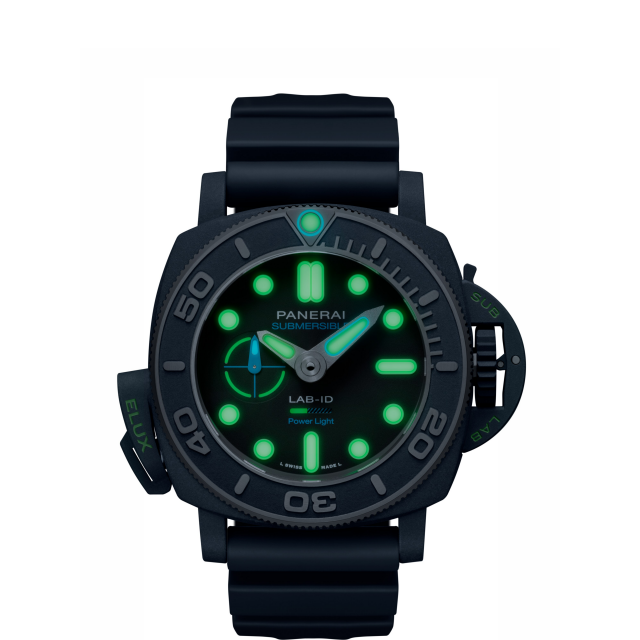 PANERAI Submersible Elux Lab-ID PAM01800 night view