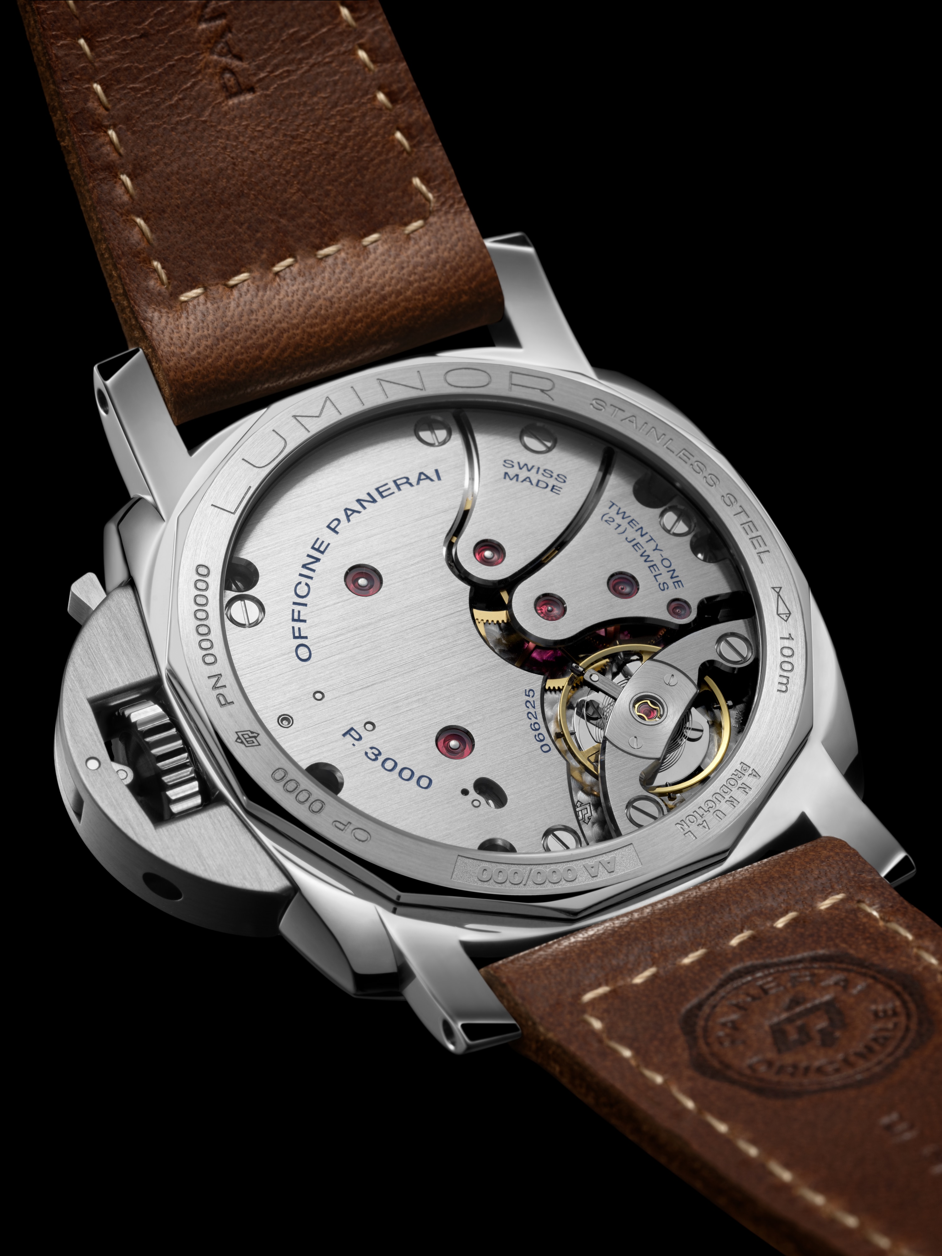 Panerai Luminor PAM 1735 47mm Manual Wind | US Panerai Official
