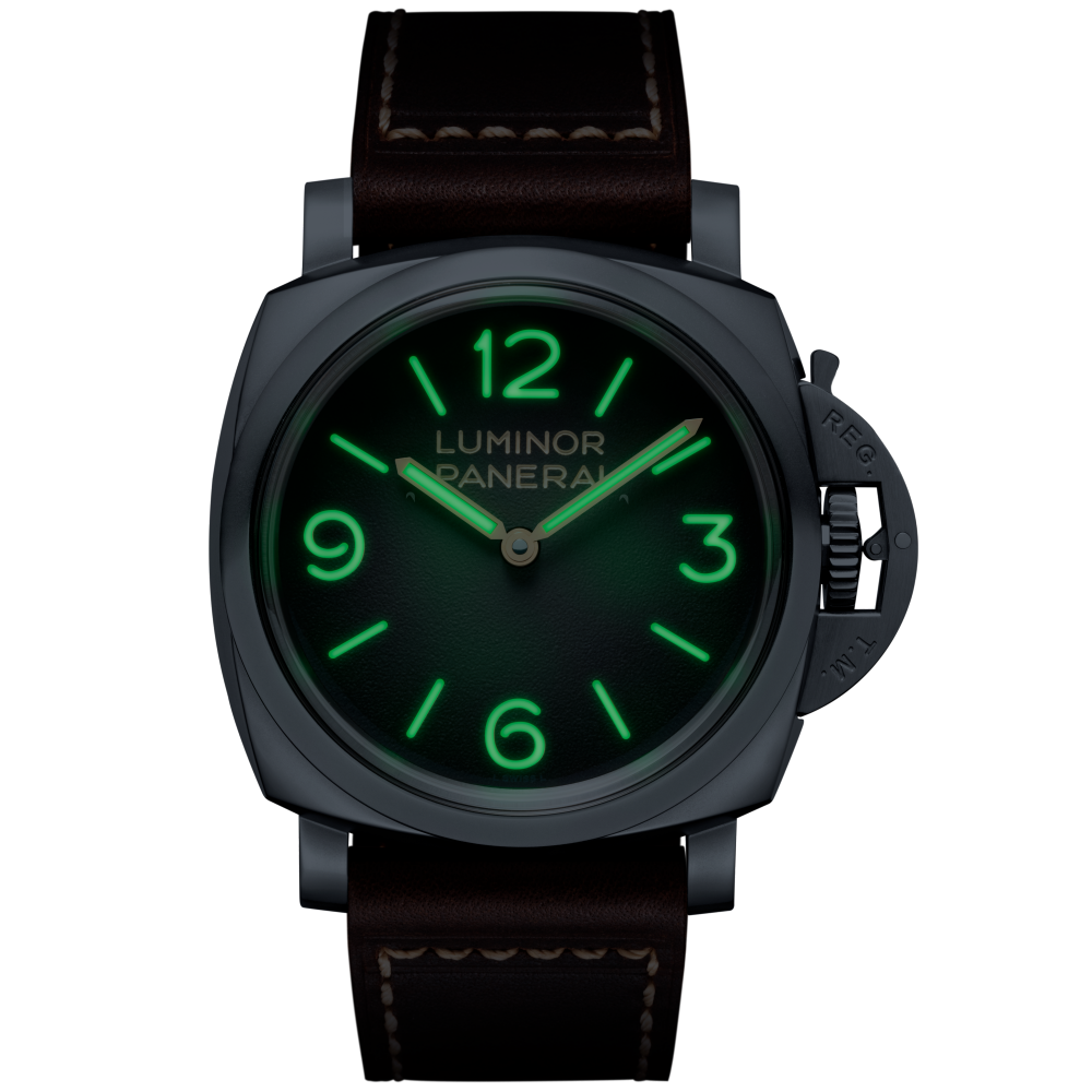 PANERAI Luminor PAM01628 night view