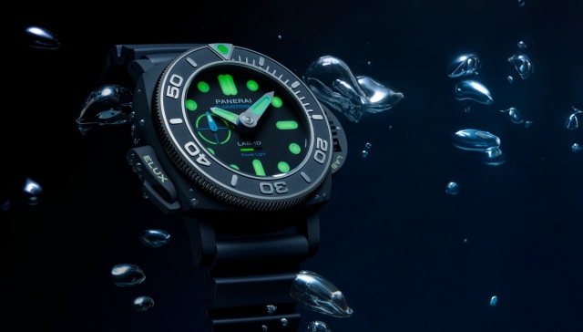 PANERAI  Submersible Elux Lab-ID  PAM01800 Detail 