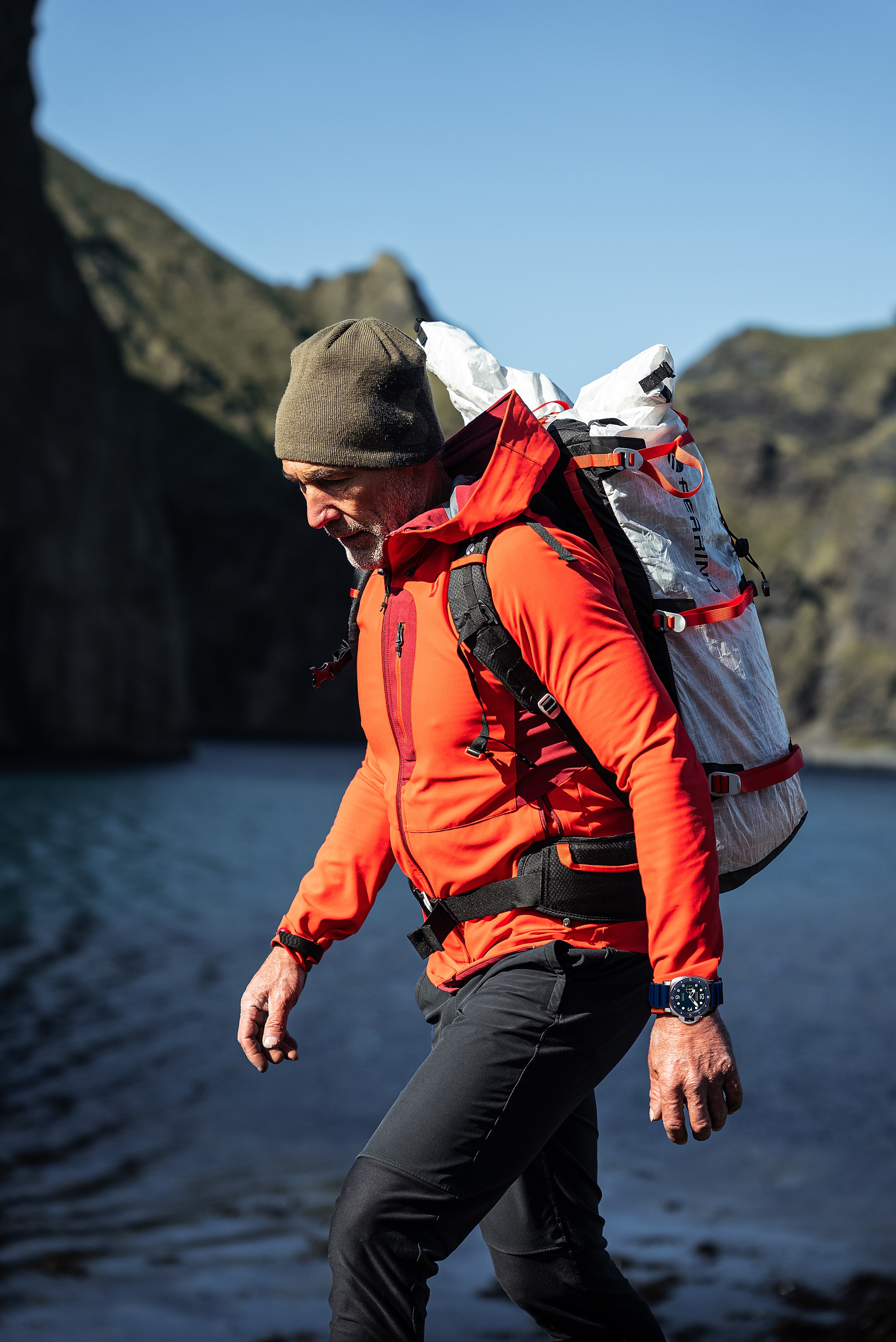 Panerai Submersible QuarantaQuattro Mike Horn Edition PAM 1676