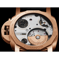 PANERAI Luminor Perpetual Calendar Goldtech™ PAM01688 Detail 1