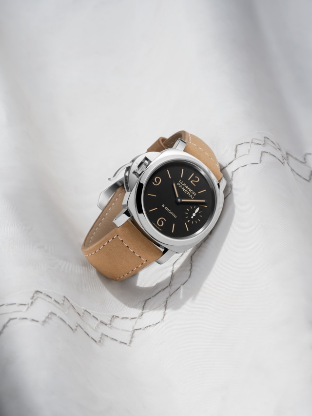 PANERAI Luminor Destro 8 Giorni PAM01655 Detail 