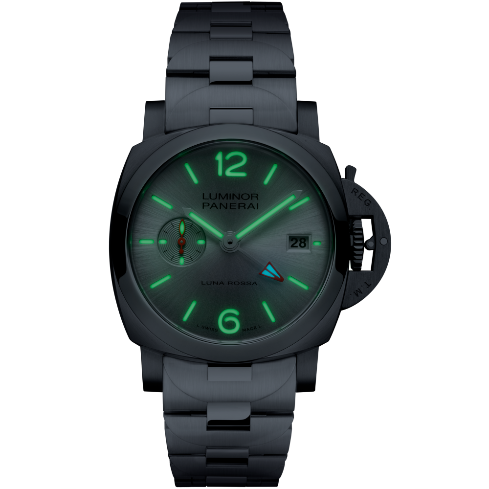 PANERAI Luminor Luna Rossa GMT PAM01791 night view