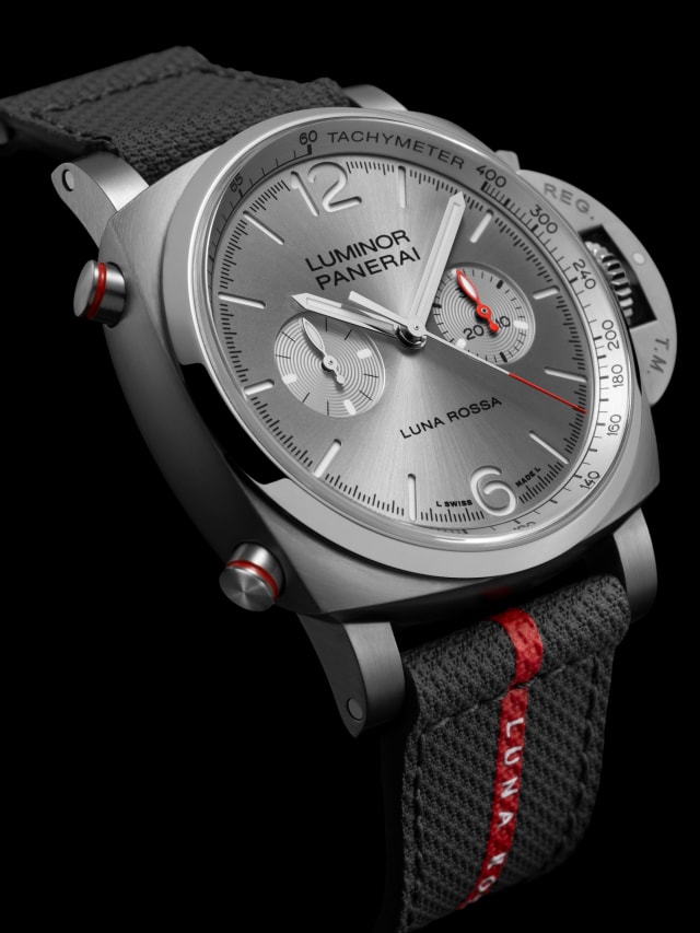 PANERAI Luminor Luna Rossa Chrono PAM01768 Detail 